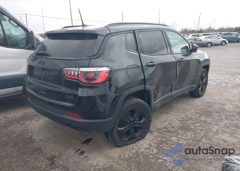 2018 Jeep Compass Altitude 4X4 from USA, damaged, VIN 3C4NJDBB3JT313623